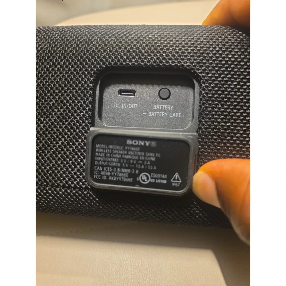 Sony ULT FIELD 3 Bluetooth Wireless Speaker - SRS-ULT30/B